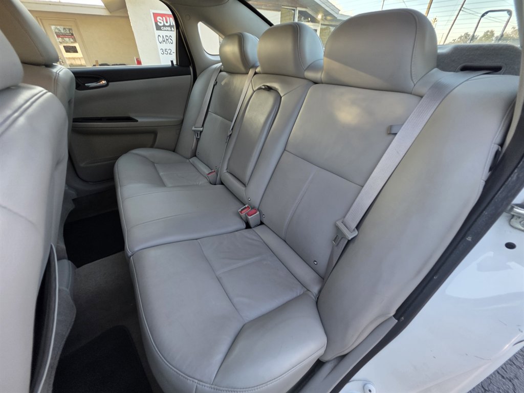 Used 2010 Chevrolet Impala LT w/ Luxury Edition Package image 35