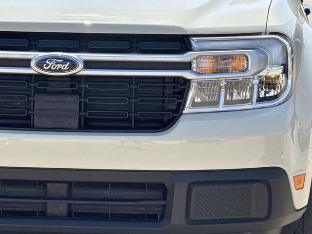 Used 2024 Ford Maverick Lariat FWD image 8