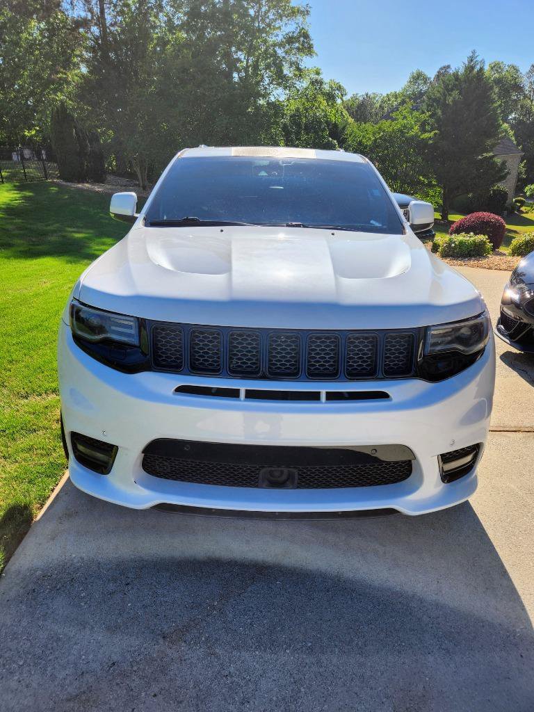 Used 2017 Jeep Grand Cherokee SRT w/ Trailer Tow Group IV AWD/4WD image 3