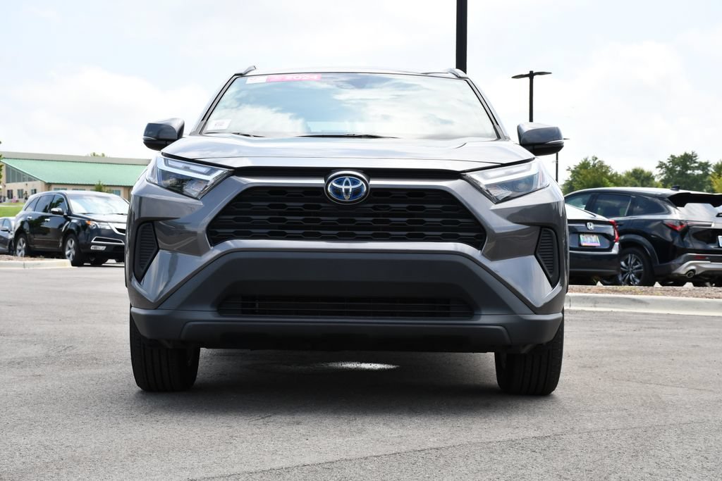 Used 2024 Toyota RAV4 XLE w/ Convenience Package AWD/4WD image 2