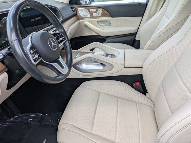 Used 2021 Mercedes-Benz GLS 450 4MATIC image 16