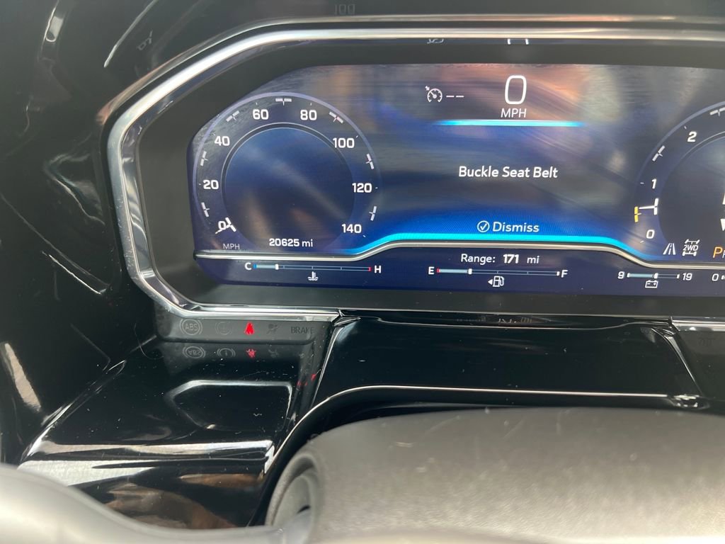 Used 2025 Chevrolet Silverado 2500 LT w/ Convenience Package image 21