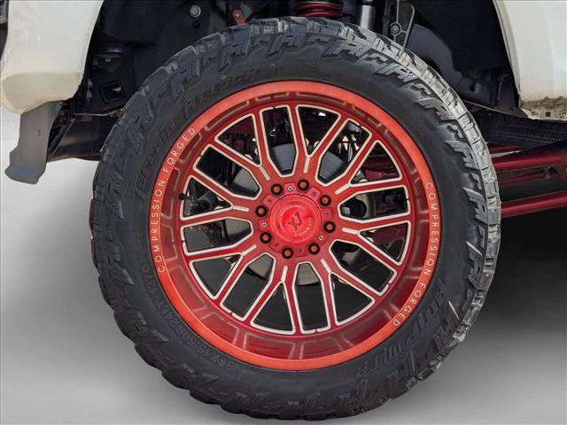 Used 2022 Ford F250 Platinum w/ FX4 Off-Road Package AWD/4WD image 21