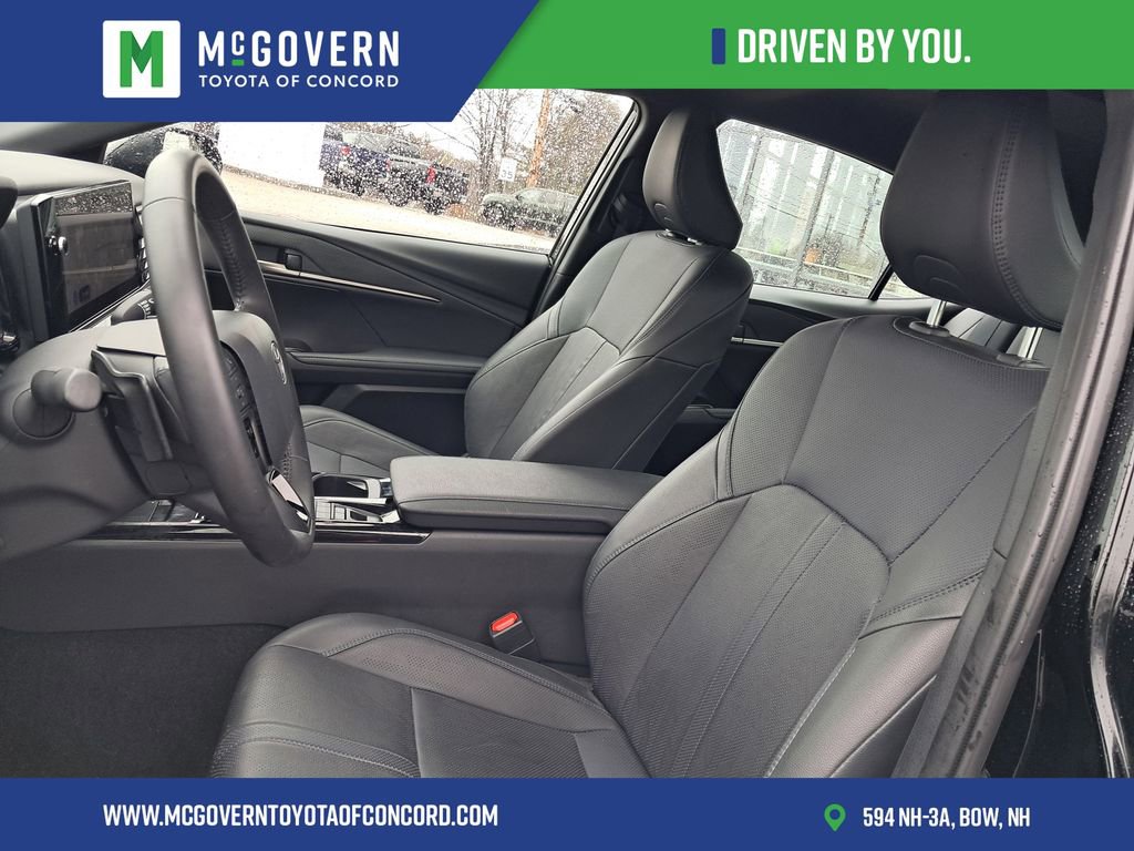 Used 2025 Toyota Camry XSE image 14