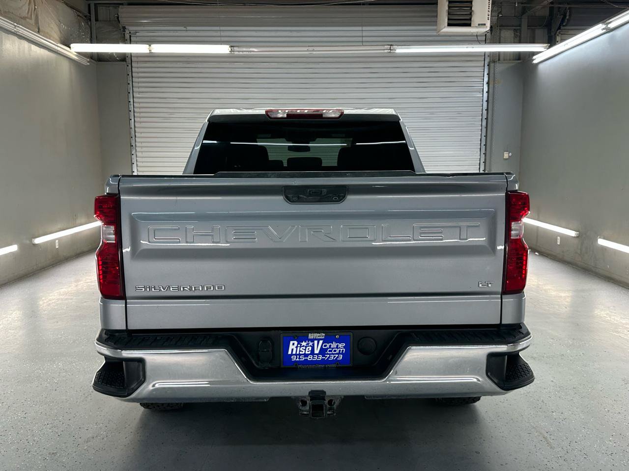 Used 2023 Chevrolet Silverado 1500 LT AWD/4WD image 8