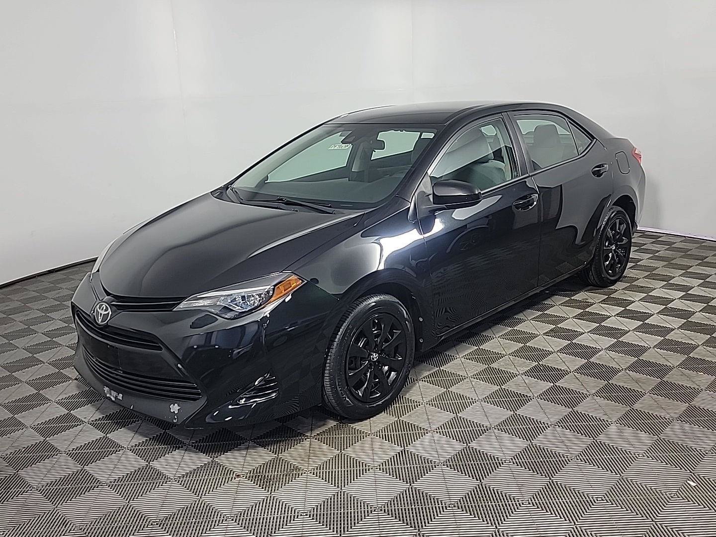 Used 2019 Toyota Corolla LE FWD image 11