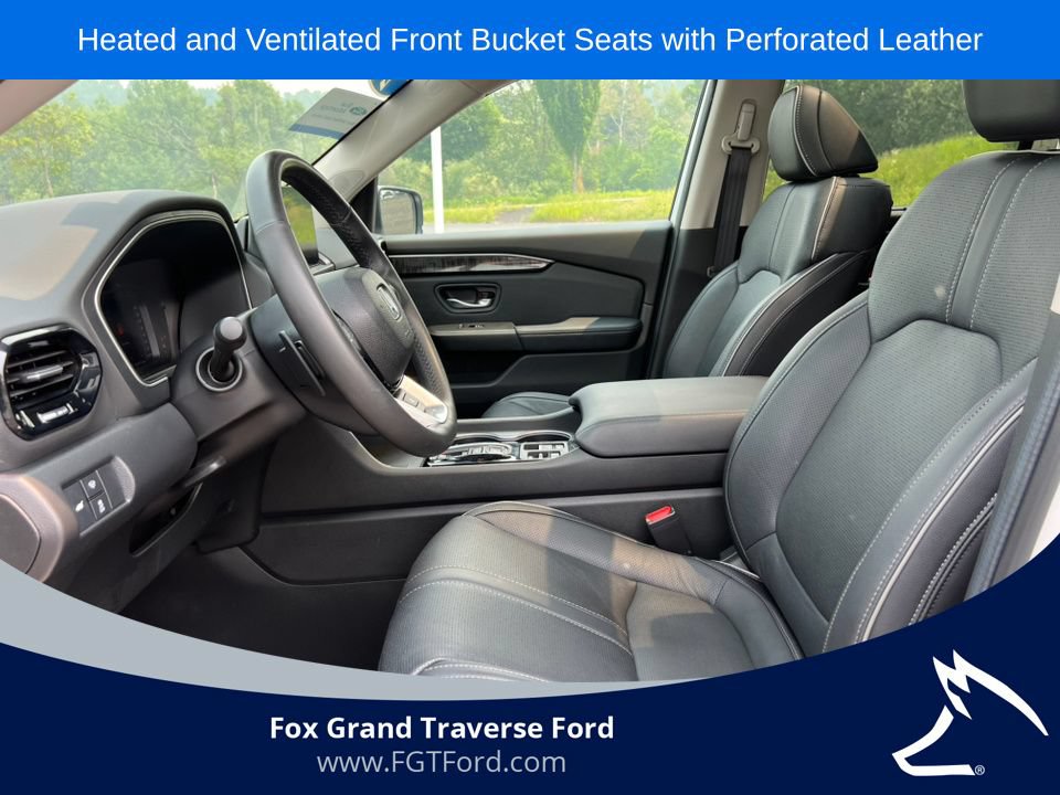 Used 2024 Honda Pilot Elite image 3