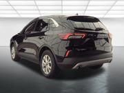 Used 2023 Ford Escape Active w/ Tech Pack #2 AWD/4WD image 8