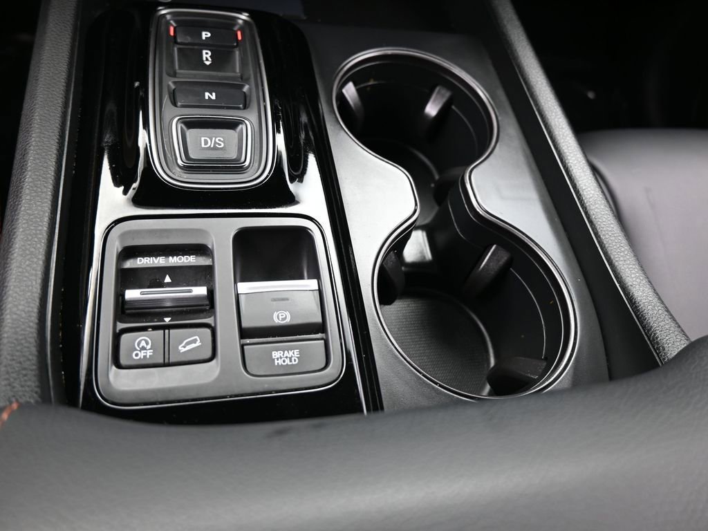 Used 2023 Honda Pilot TrailSport image 32