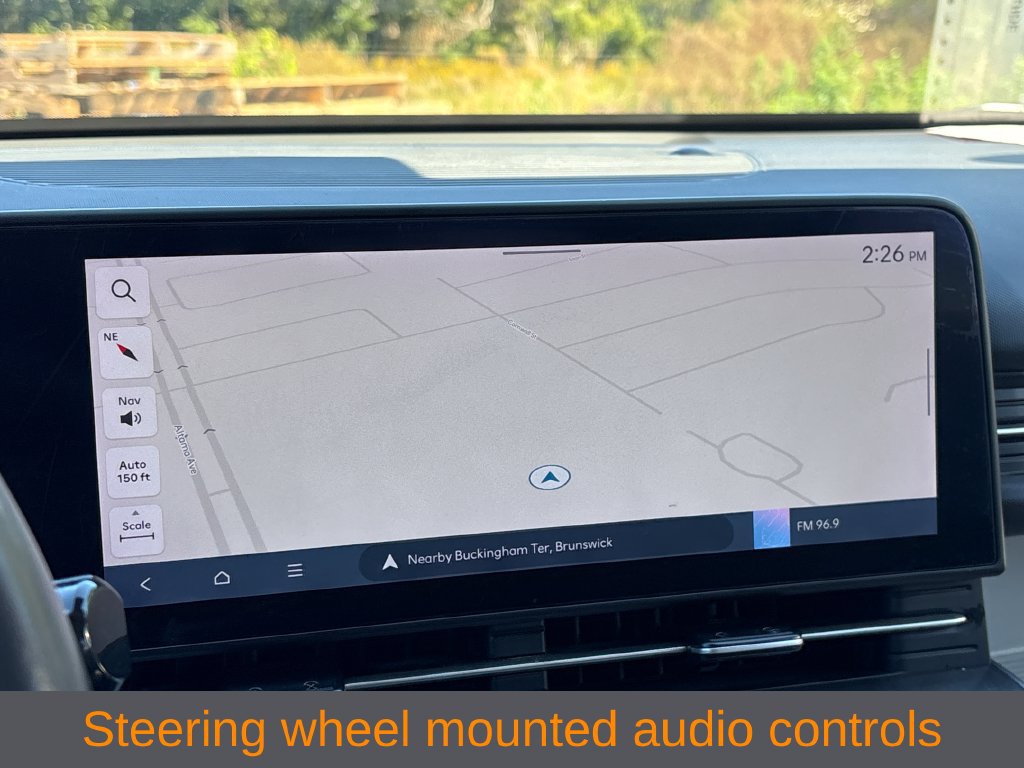 Used 2024 Hyundai Kona Limited FWD image 19