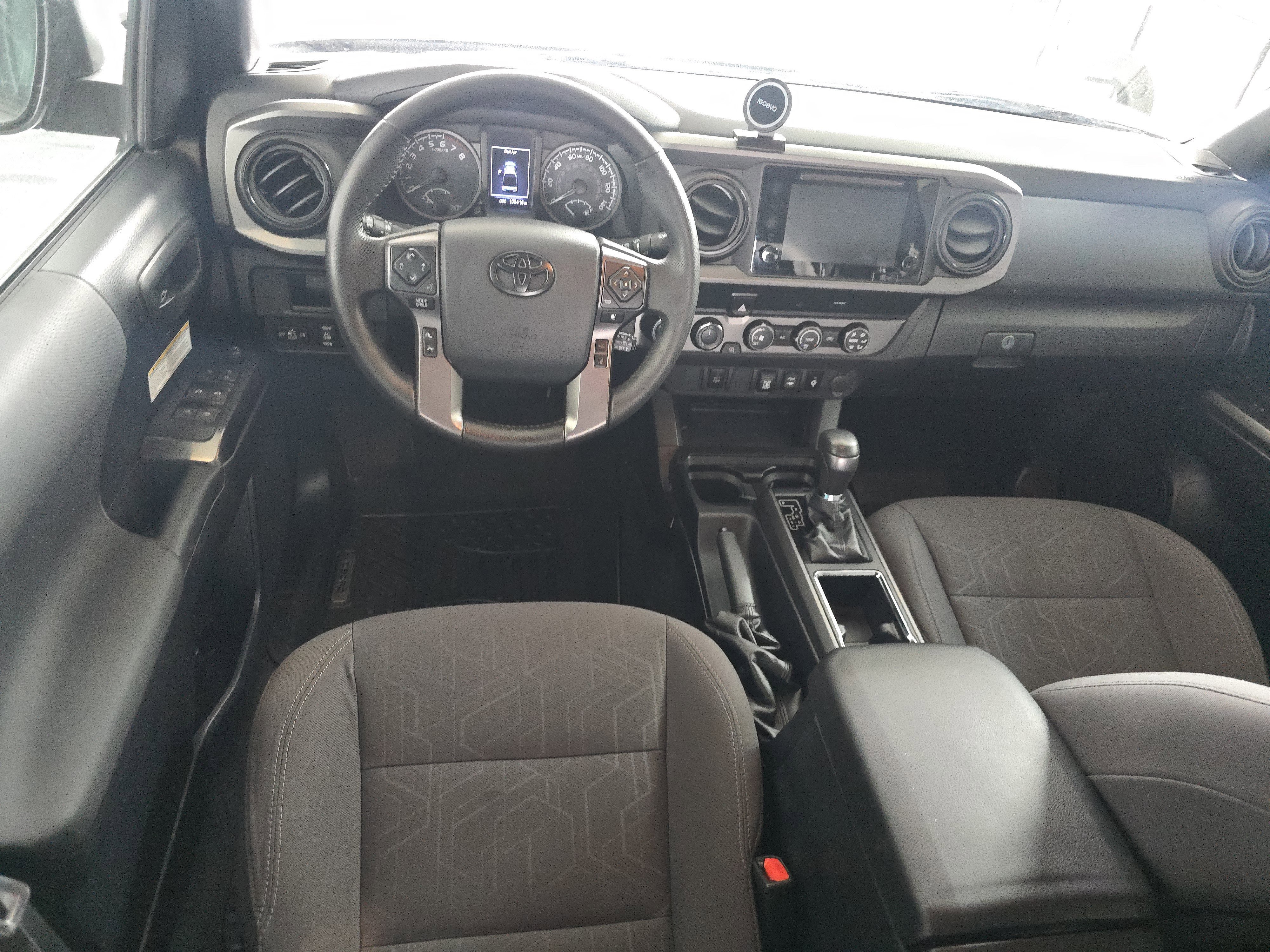 Used 2019 Toyota Tacoma TRD Off-Road image 17