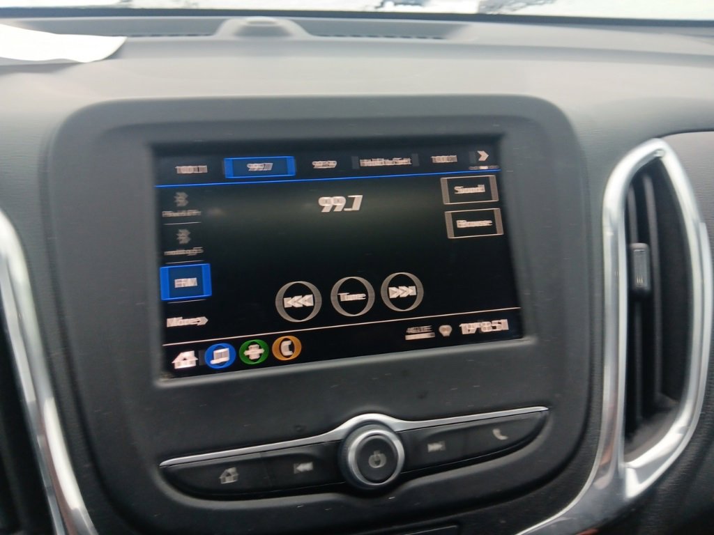 Used 2020 Chevrolet Equinox LT image 23