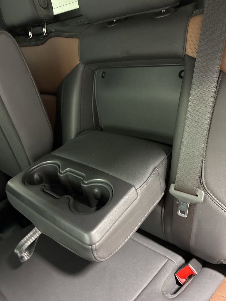 Used 2024 Chevrolet Silverado 2500 High Country w/ High Country Premium Package image 24