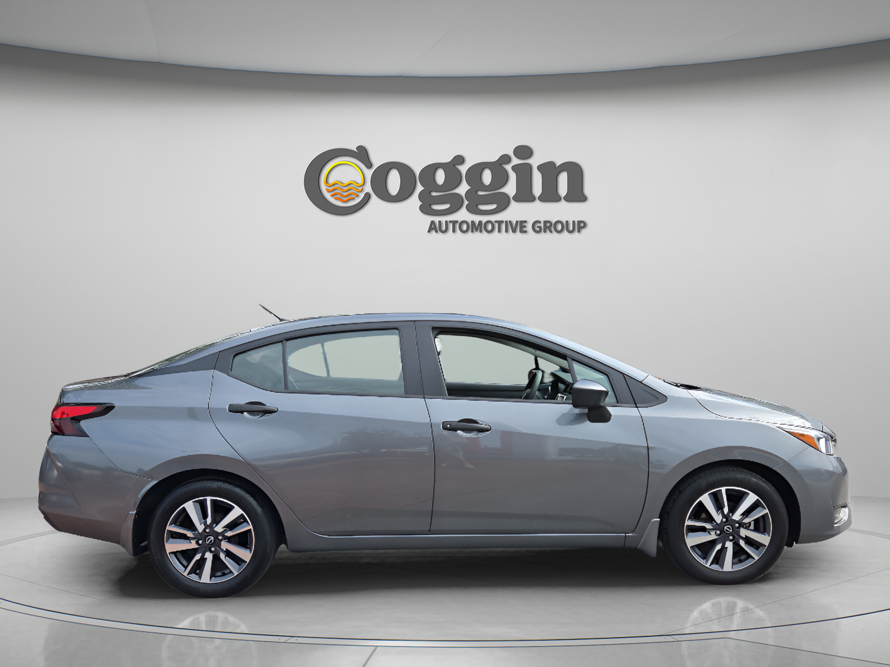 Used 2024 Nissan Versa S w/ S Plus Package FWD image 6