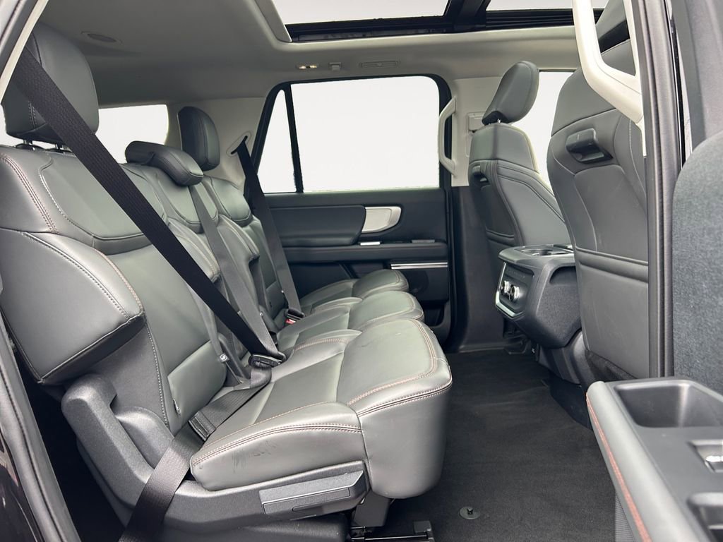 Used 2025 Ford Expedition Max Active image 11
