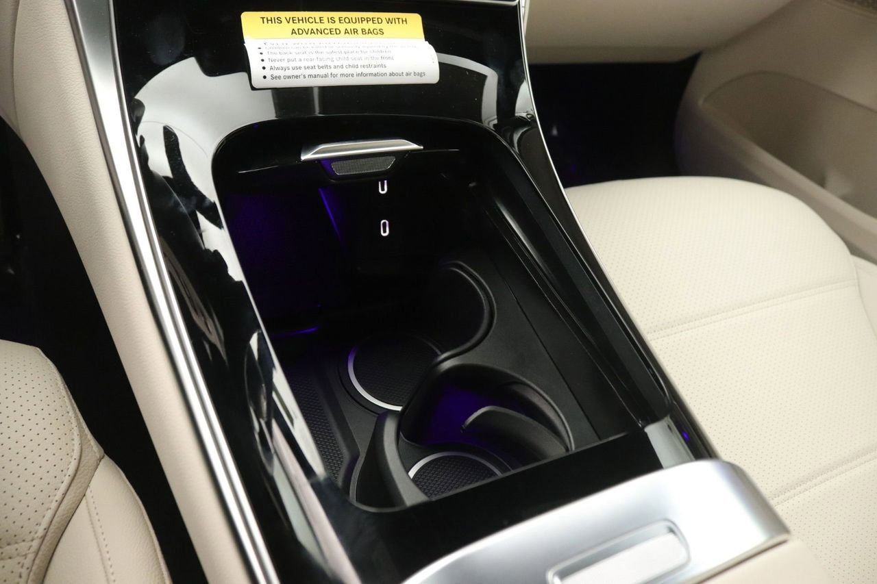 New 2026 Mercedes-Benz GLC 300 image 7