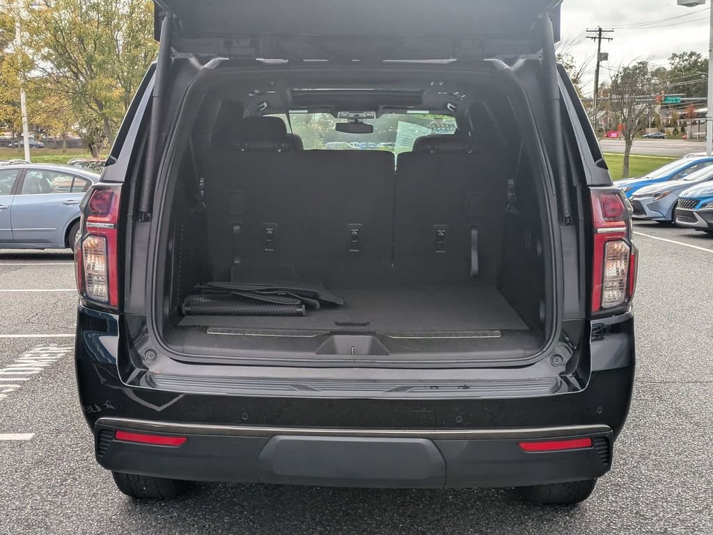 Used 2021 Chevrolet Suburban Z71 image 25