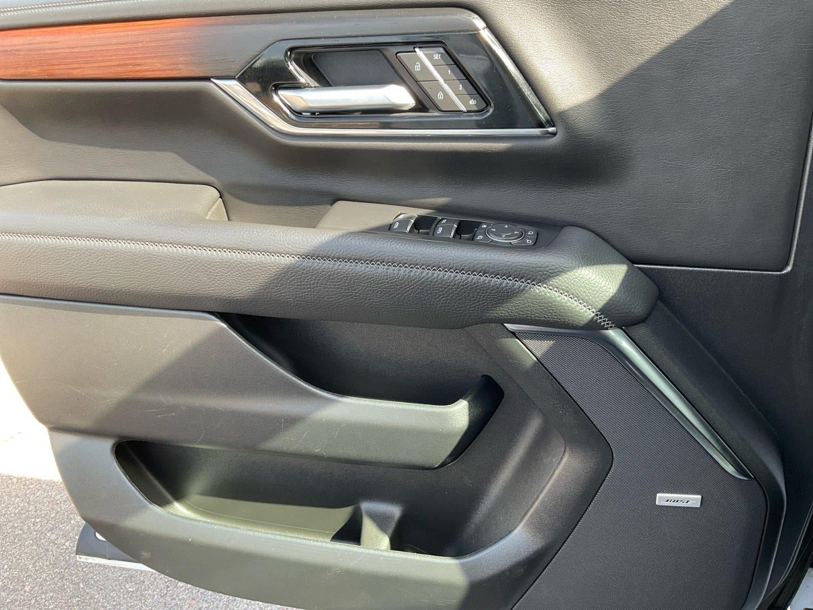 Certified 2025 GMC Yukon Denali AWD/4WD image 19