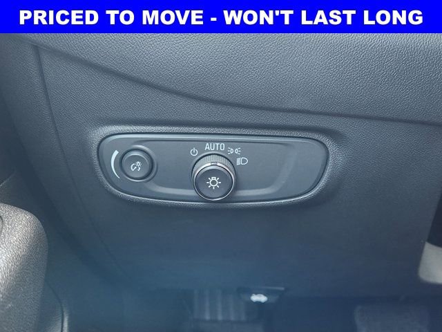 Used 2024 Chevrolet Equinox LS w/ LS Convenience Package image 24