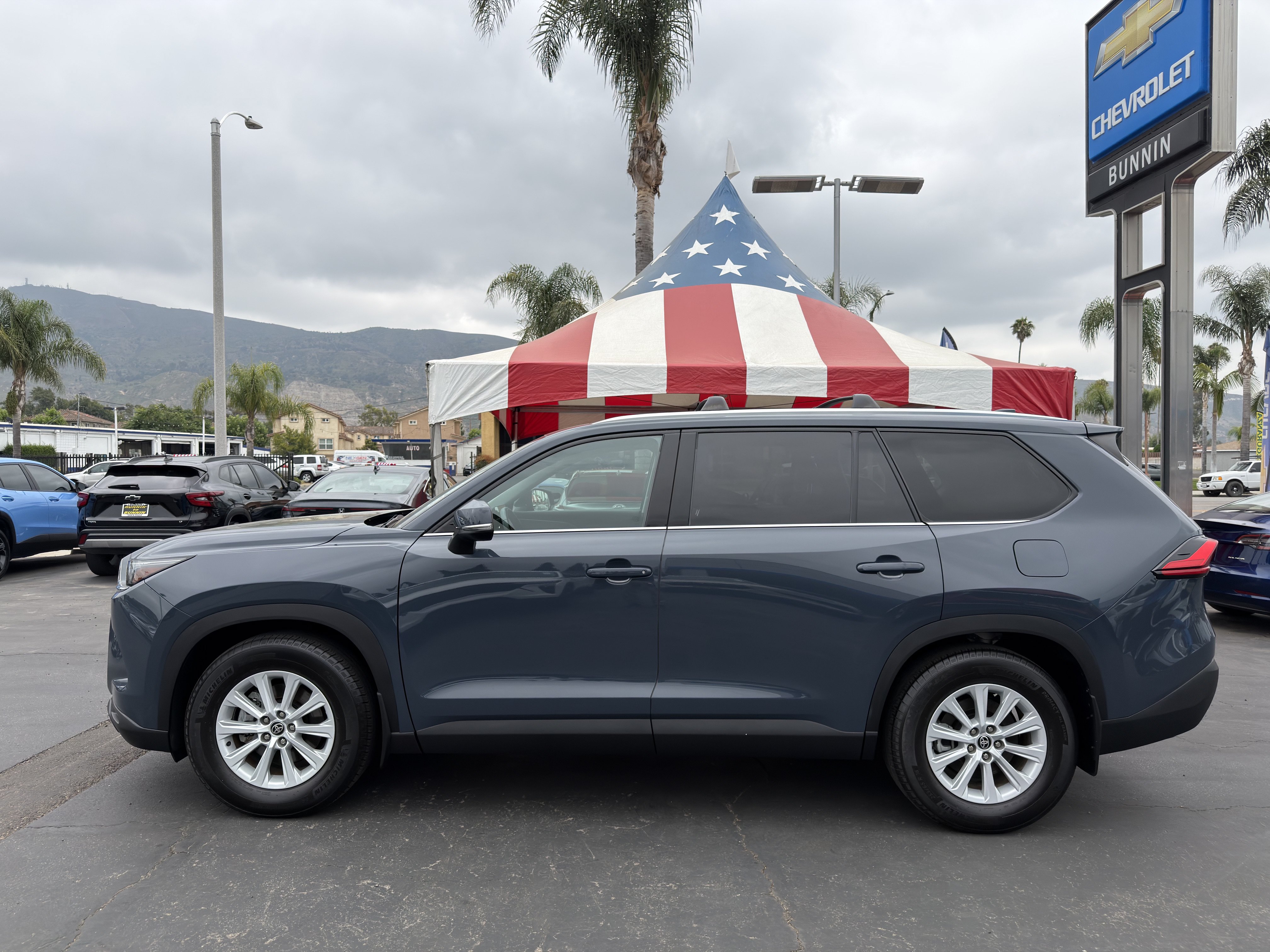 Used 2024 Toyota Grand Highlander AWD image 5