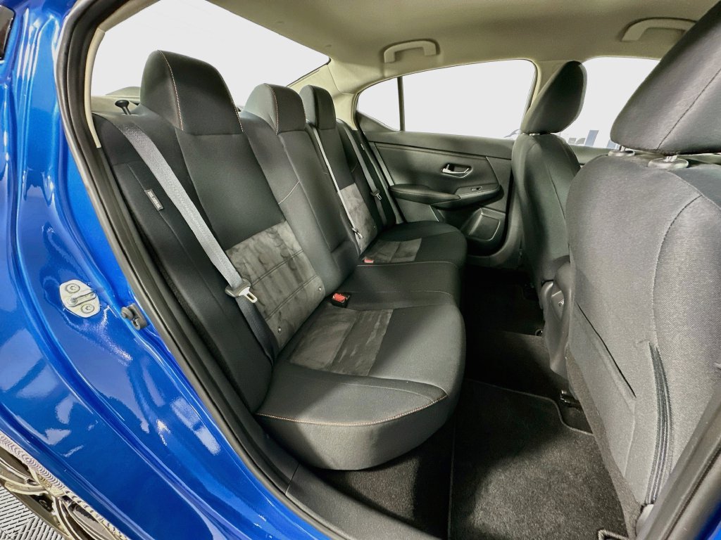 Used 2023 Nissan Sentra SR w/ Trunk Package FWD image 29