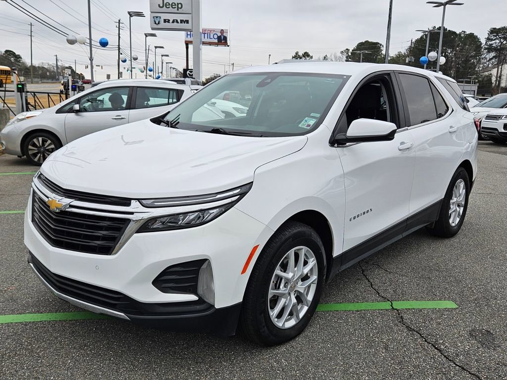 Used 2024 Chevrolet Equinox LT image 3