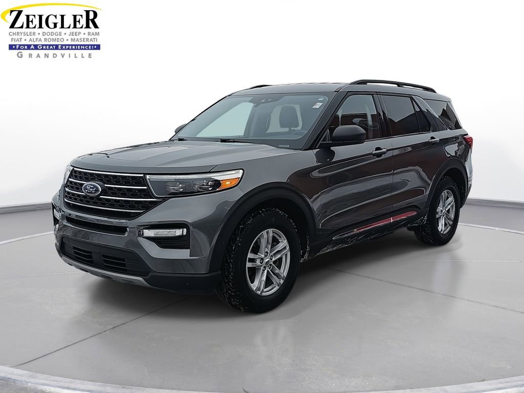 Used 2021 Ford Explorer XLT w/ Equipment Group 202A image 1