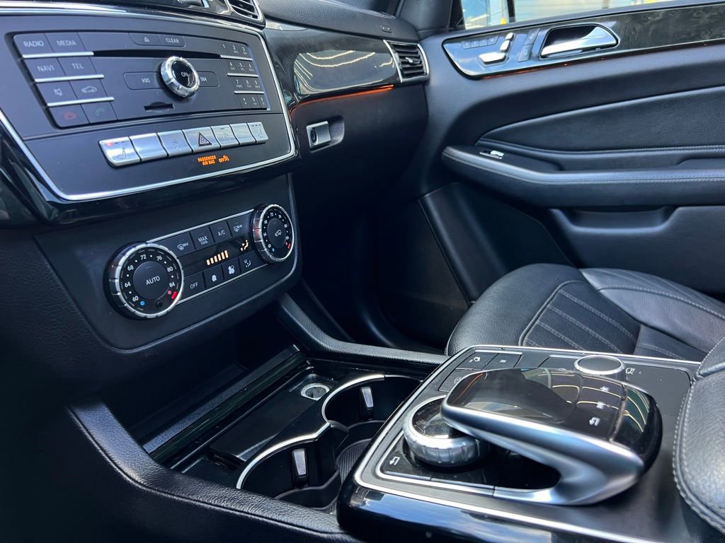 Used 2019 Mercedes-Benz GLS 450 4MATIC image 48