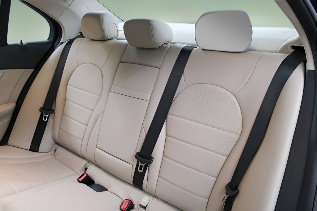 Used 2016 Mercedes-Benz C 300 4MATIC Sedan image 22