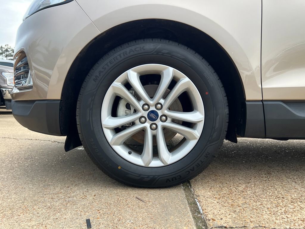 Used 2020 Ford Edge SEL w/ Convenience Package FWD image 23
