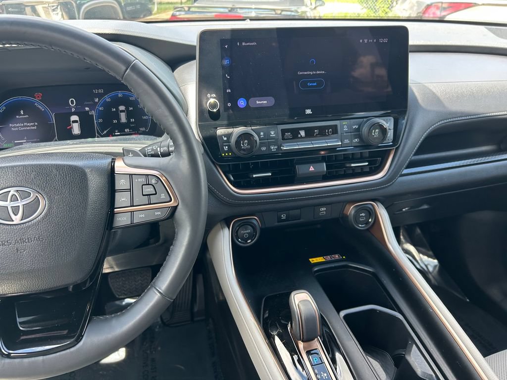 Certified 2024 Toyota Grand Highlander AWD Hybrid image 20
