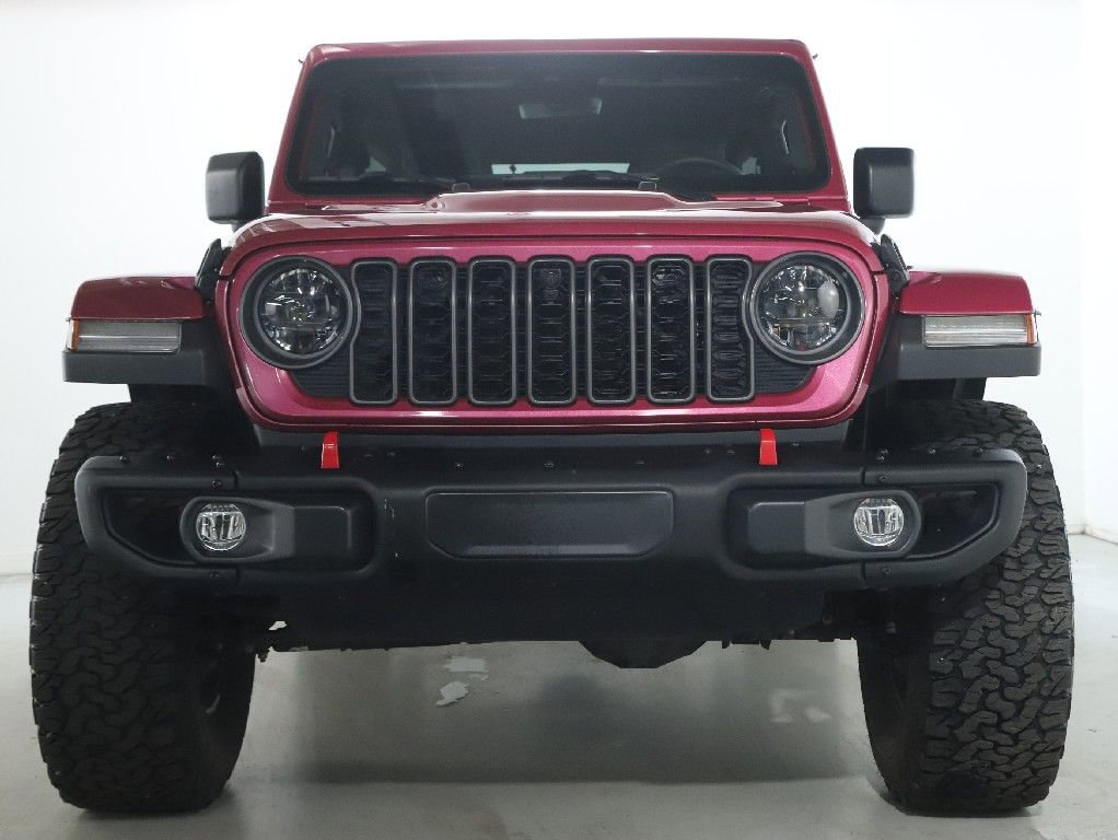 Used 2024 Jeep Wrangler Unlimited Rubicon AWD/4WD image 5