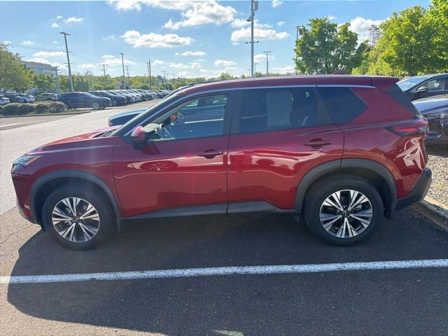 Used 2022 Nissan Rogue SV AWD/4WD image 6