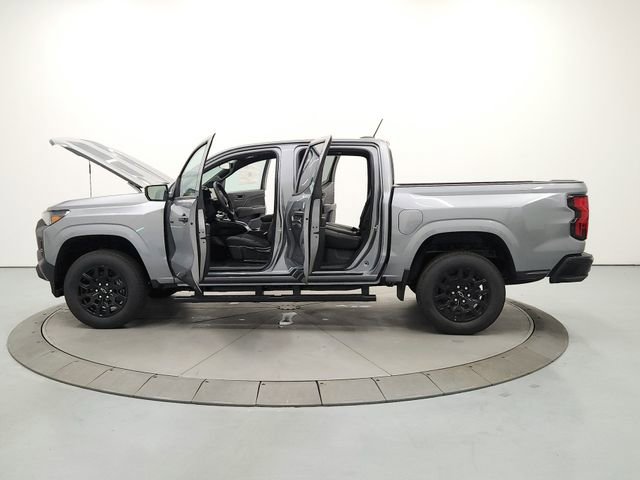 New 2026 Chevrolet Colorado W/T w/ WT Custom Package RWD image 12