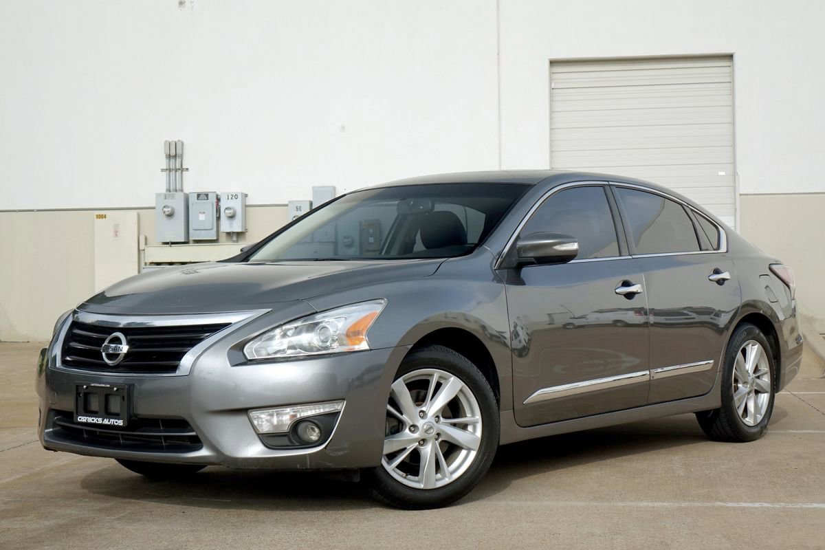 Used 2014 Nissan Altima 2.5 SL w/ Technology Package FWD image 2
