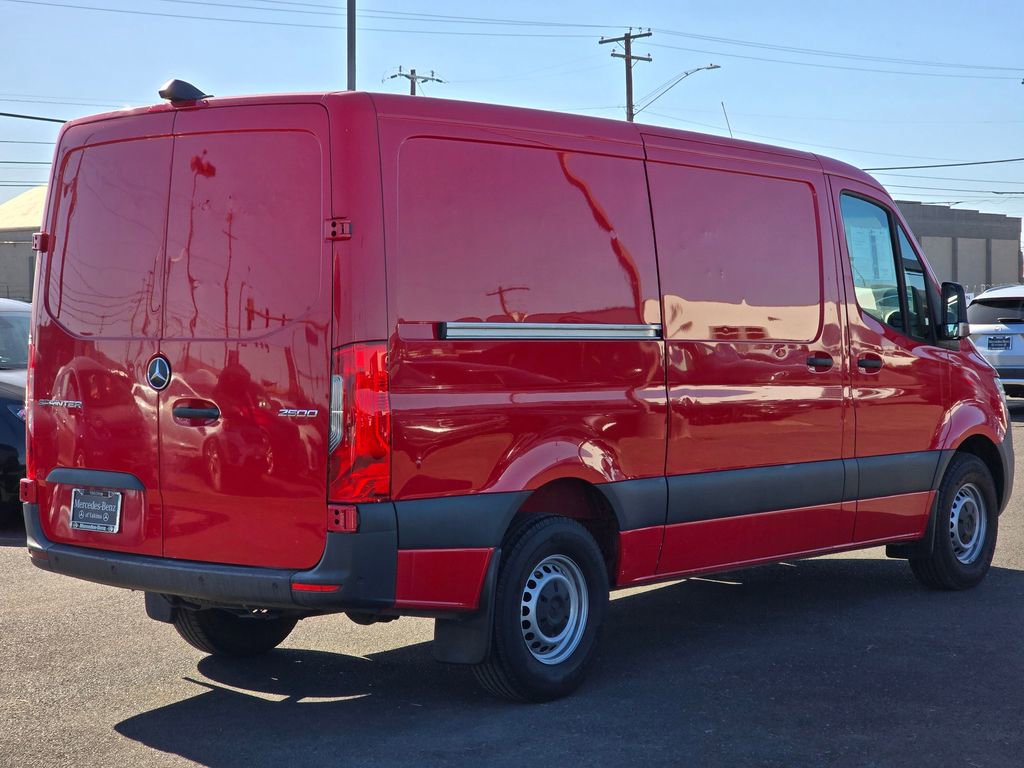 Used 2022 Mercedes-Benz Sprinter 2500 image 5