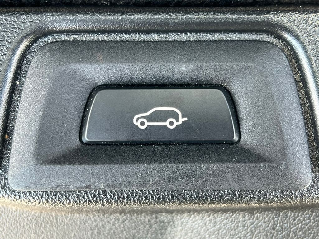 Used 2022 BMW X5 xDrive40i w/ Premium Package AWD/4WD image 40
