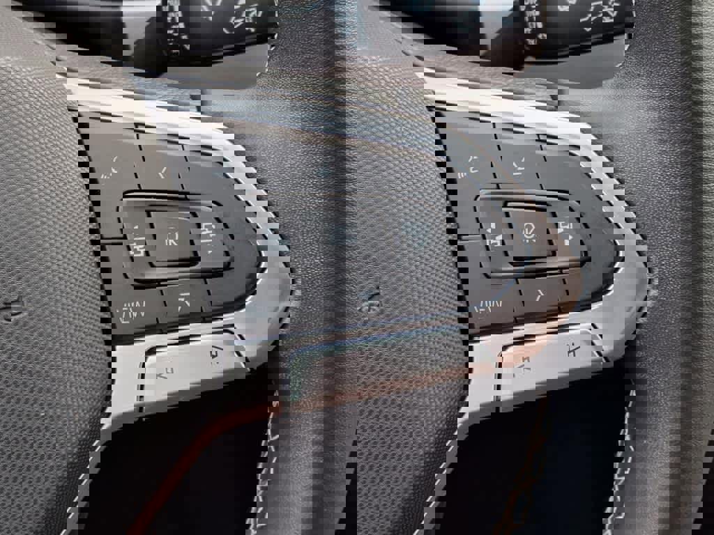 Used 2023 Volkswagen Atlas SE image 18