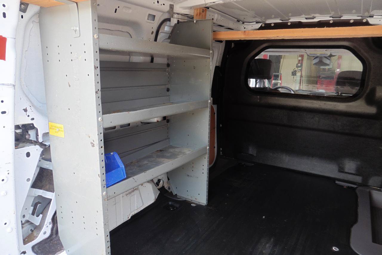 Used 2022 Ford Transit Connect XL FWD image 22