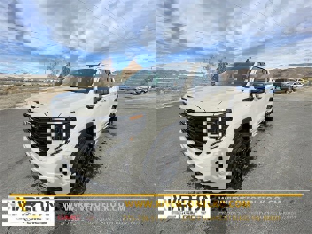 New 2026 GMC Sierra 1500 Pro w/ Graphite Edition