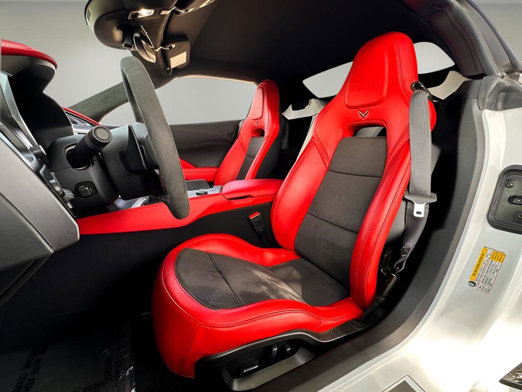 Used 2019 Chevrolet Corvette Z06 image 10