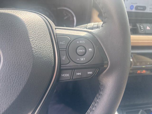 Used 2025 Toyota RAV4 XLE Premium image 13