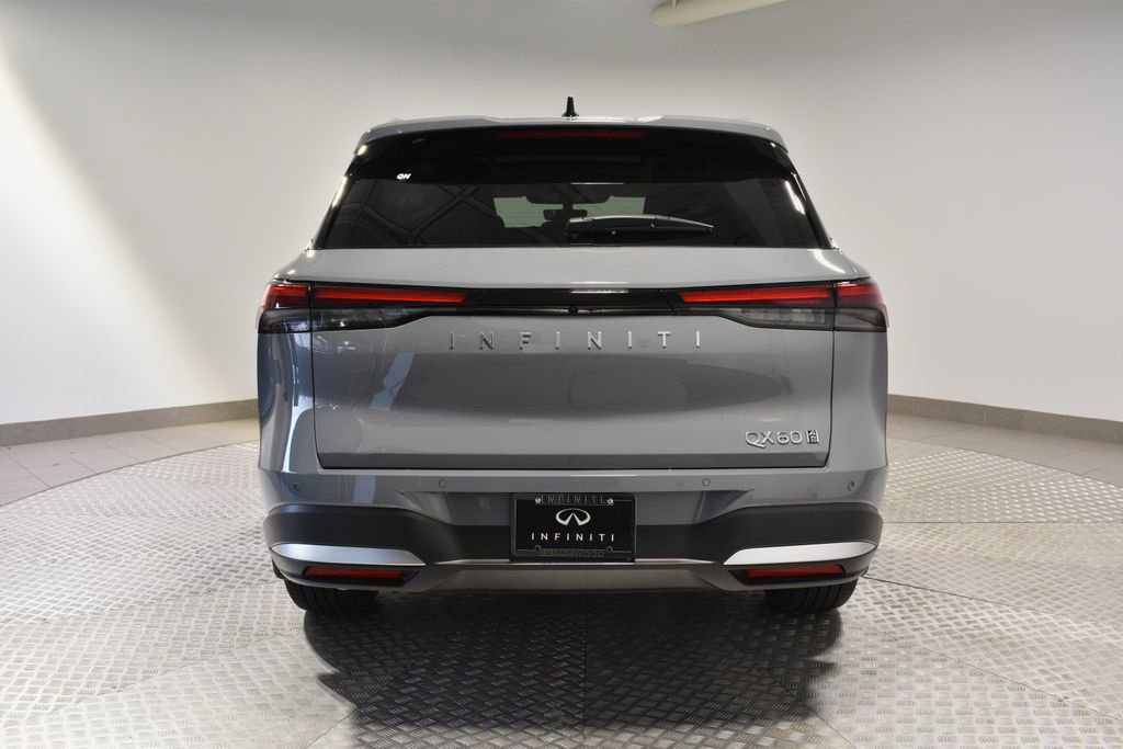 New 2026 INFINITI QX60 Luxe w/ Family Package image 4