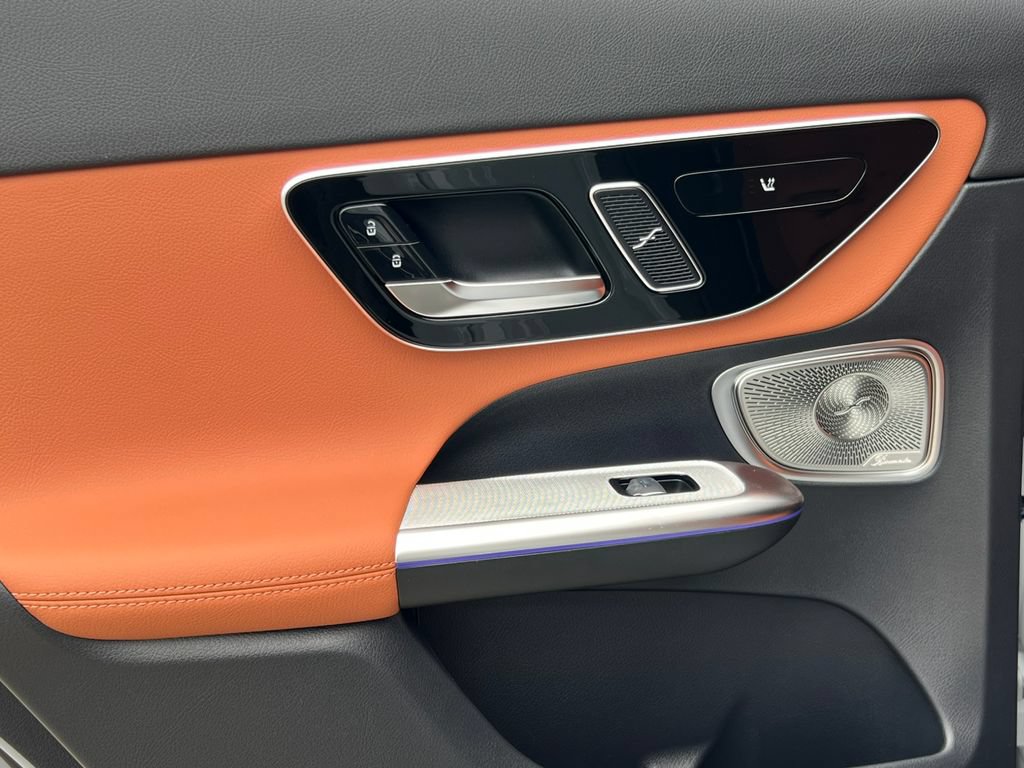 New 2027 Mercedes-Benz GLC 300 4MATIC image 35
