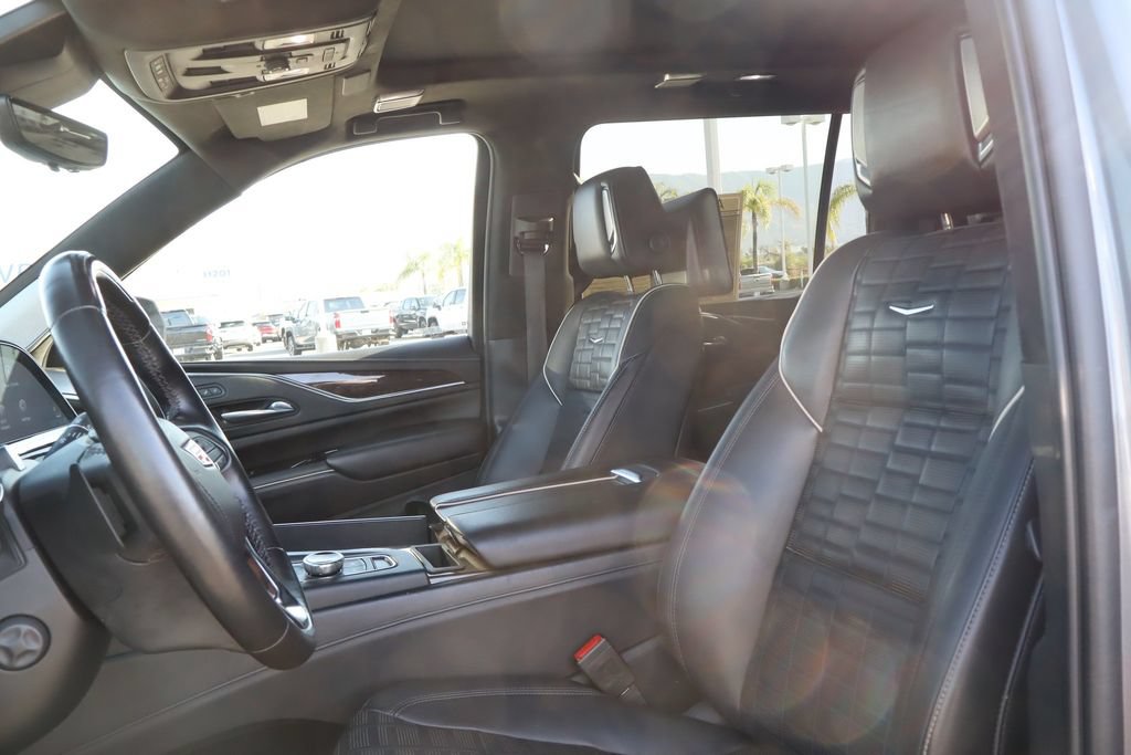Used 2022 Cadillac Escalade ESV Sport Platinum AWD/4WD image 20