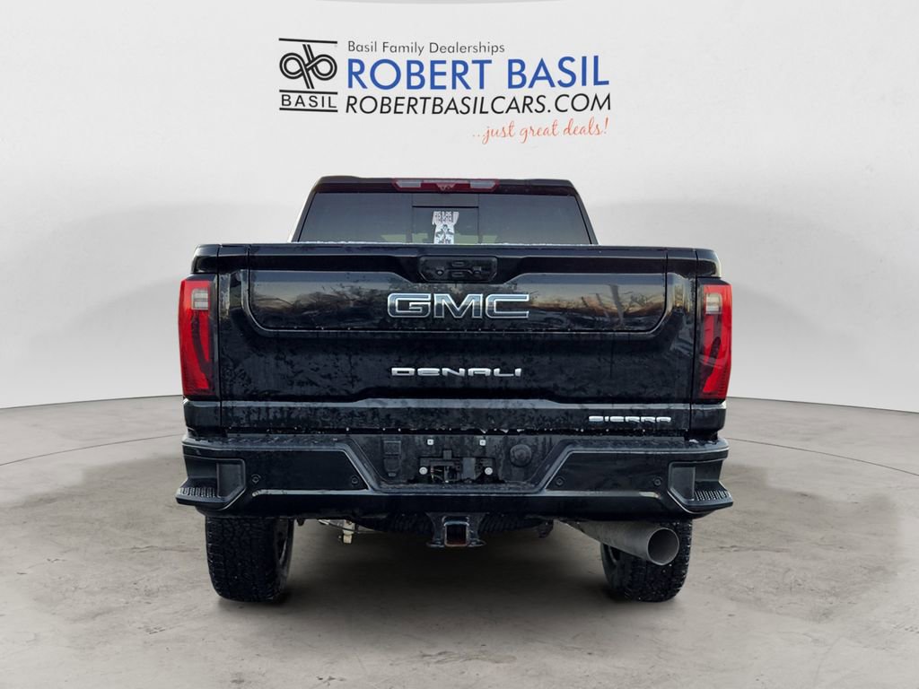 Used 2024 GMC Sierra 3500 Denali Ultimate image 4
