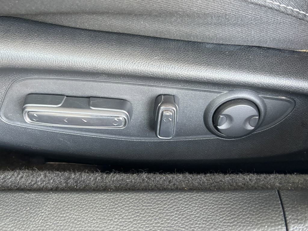 Used 2024 Honda Accord EX image 22