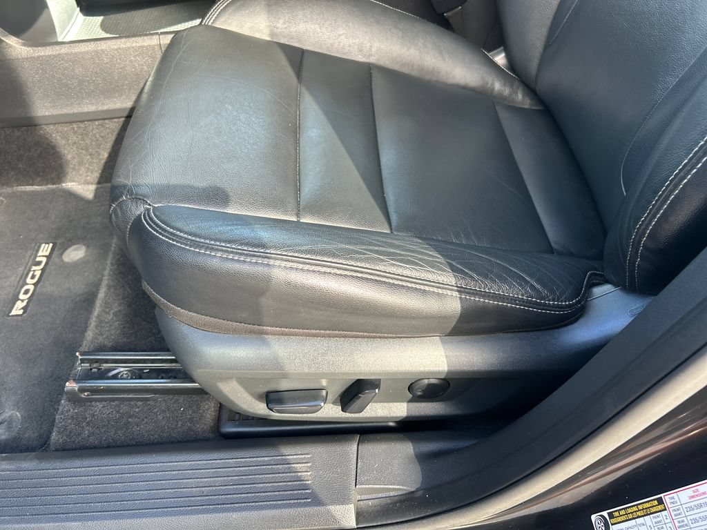 Used 2021 Nissan Rogue SL w/ Premium Package AWD/4WD image 31