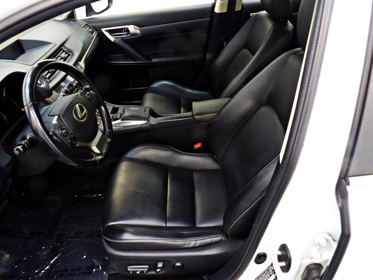 Used 2016 Lexus CT 200h FWD image 8