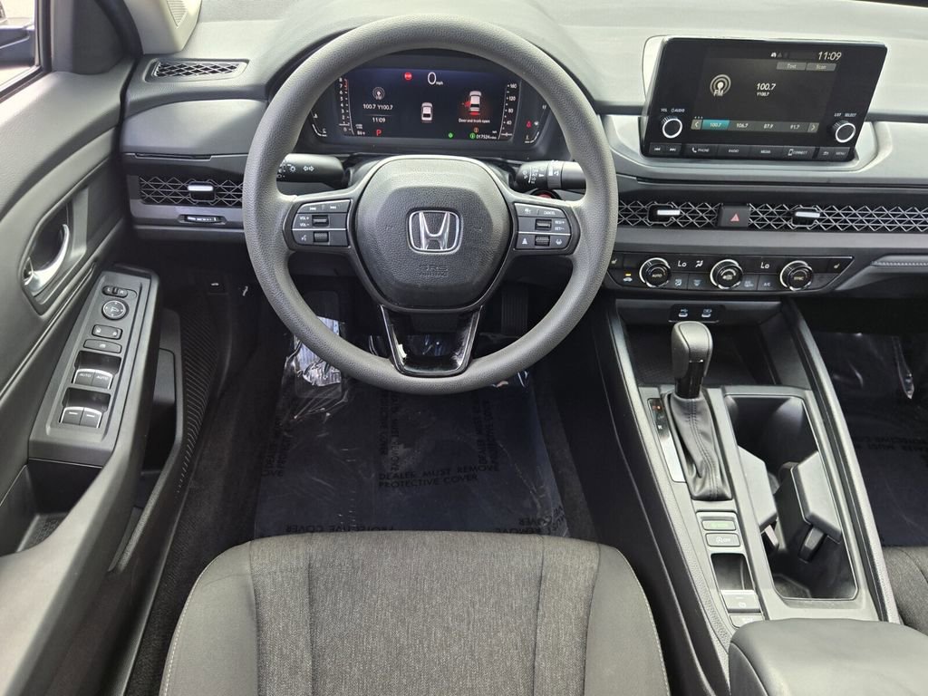 Certified 2025 Honda Accord SE image 12